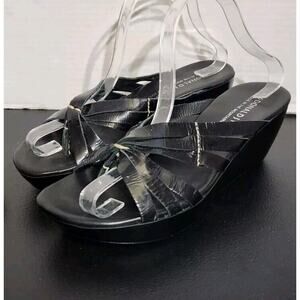 Donald J Pliner Womens Wedged Shoes Sz 8.5M Slip On Black Leather Strappy Career